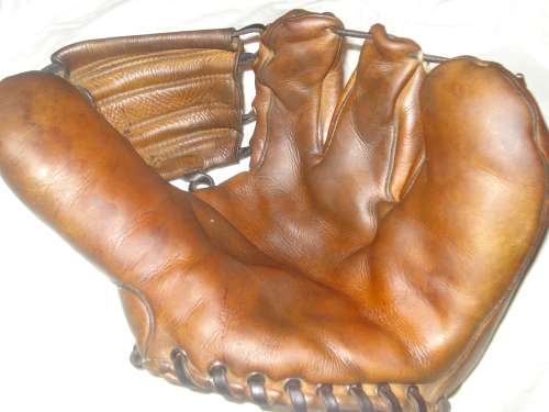 Ken Wel Three Finger Front